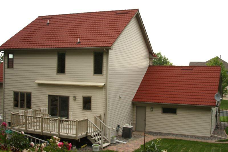 Minneapolis Siding, Roofing, Gutter, Window & Door Contractors - SSE46