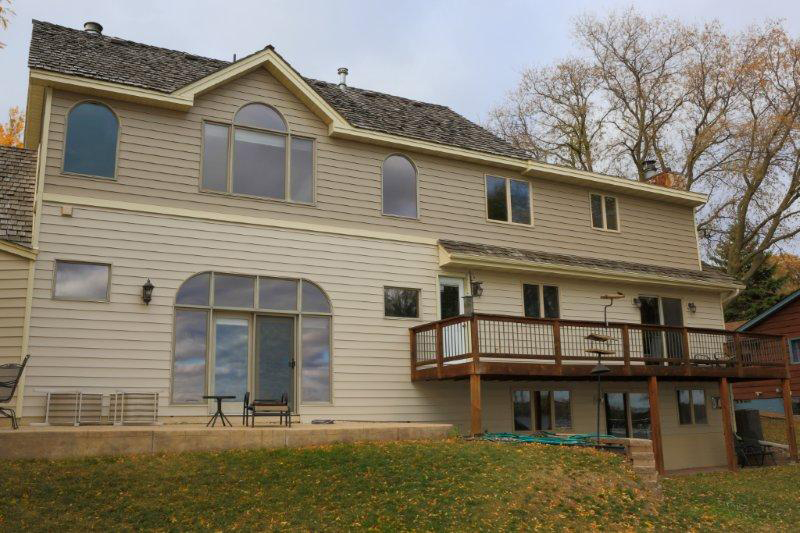 Minneapolis Siding, Roofing, Gutter, Window & Door Contractors - SSE33